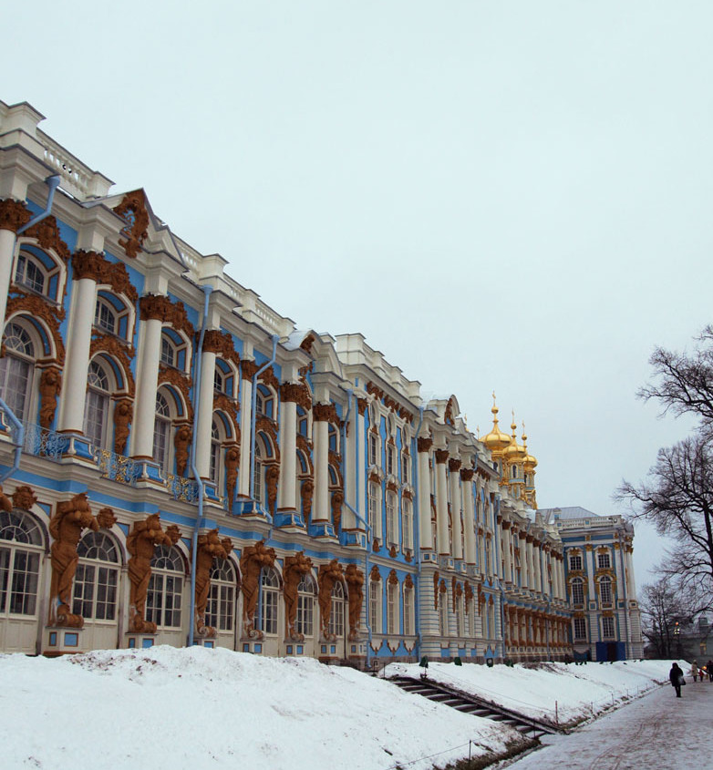 The grand fasade of the catherine palace in St. Petersburg