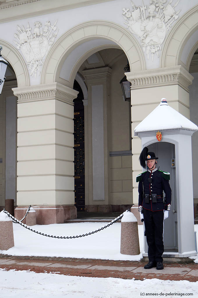changing of the guard in front of royal palace Oslo