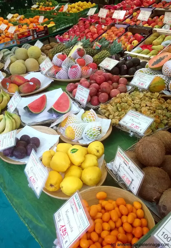 fruit vendor at viktualienmarkt munich, bavaria