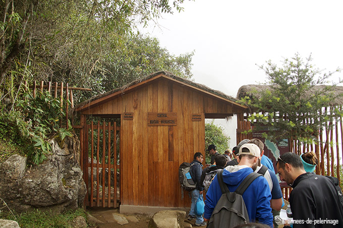 The entrance checkpoint of wayna picchu