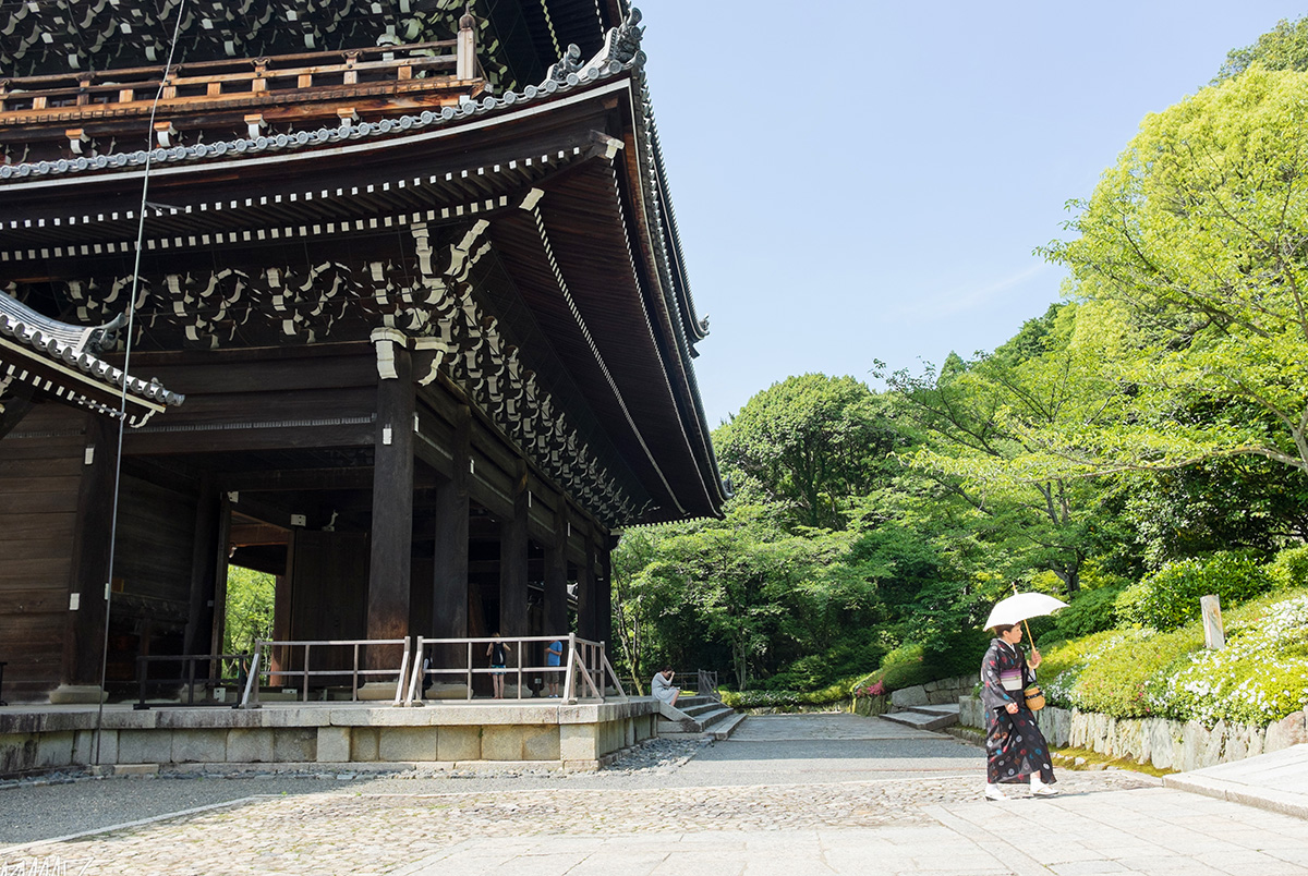The main hall of the Chion-in Buddhist temple in Kyoto