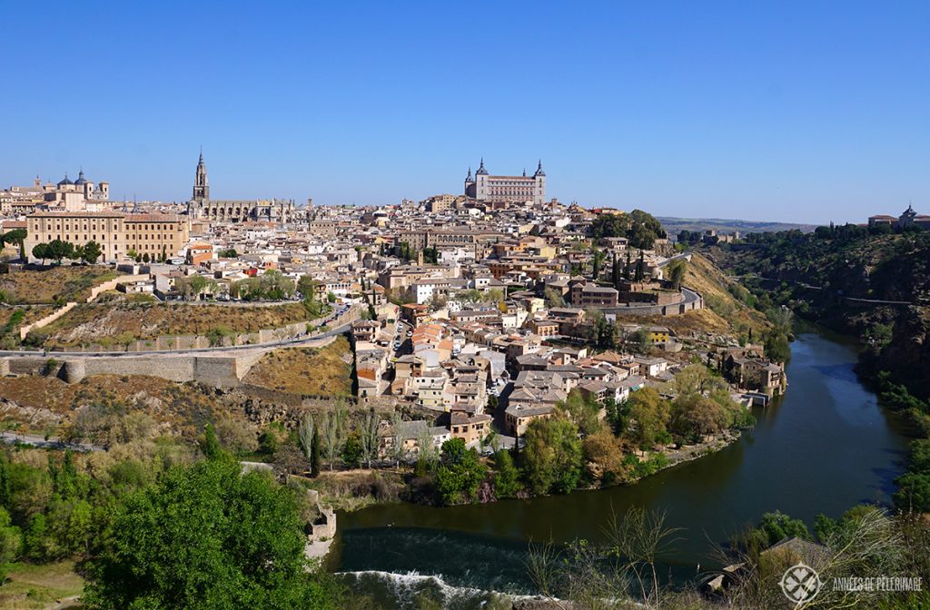 Toledo is just a day trip away from Madrid and thus belongs to the best things to do in Madrid
