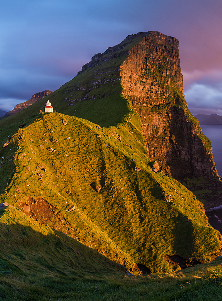 Kalsoy Lighthouse - one of the best things to see in Faroe Islands