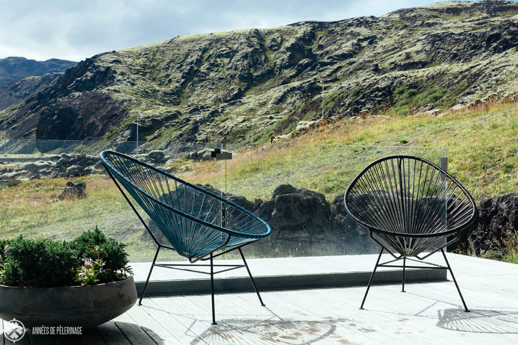 The sitting area near the pool of the Ion Adventure Hotel in Iceland