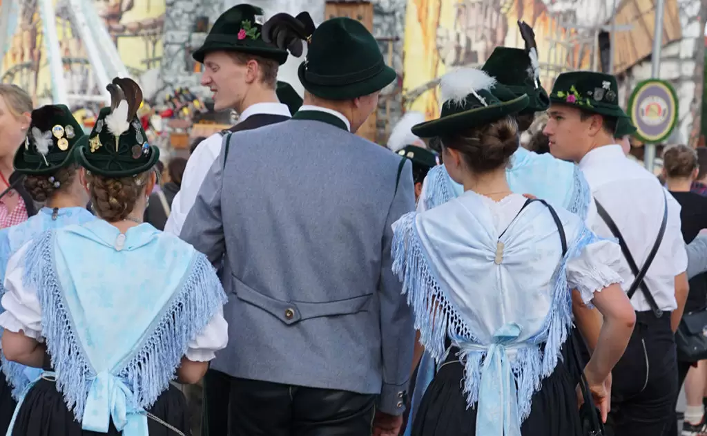 different braided oktoberfest hairdos