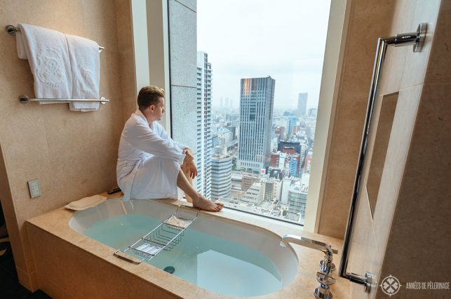 The bathroom of the corner suite at the St. Regis in Osaka, Japan