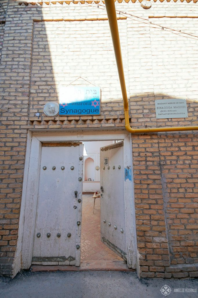entrance to synagogue bukhara uzbekistan