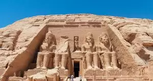 Front view of Abu Simbel with the gigantic statues of Ramses II