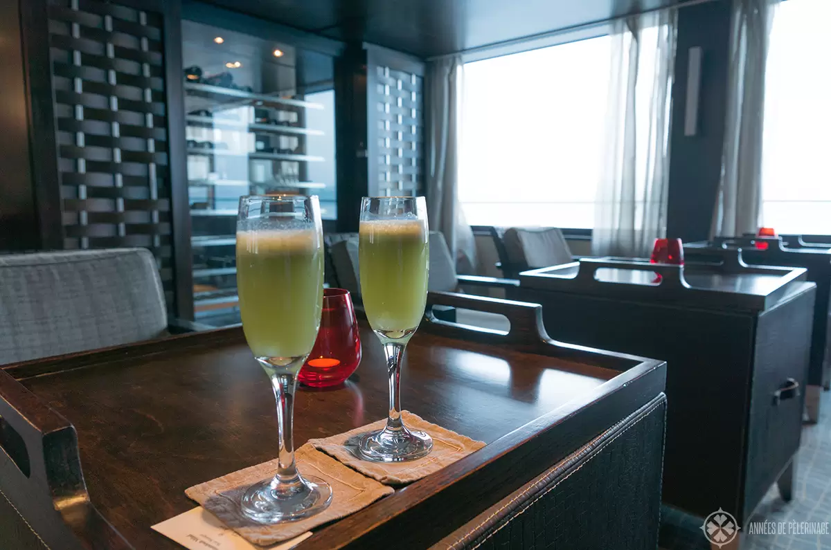 the welcome drink onboard the Oberoi Zahara luxury Nile cruise ship in Egypt