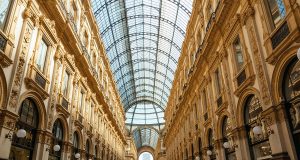 Visiting the Galleria Vittorio Emanuele Il shopping mall is one of the many free things to do in Milan, Italy