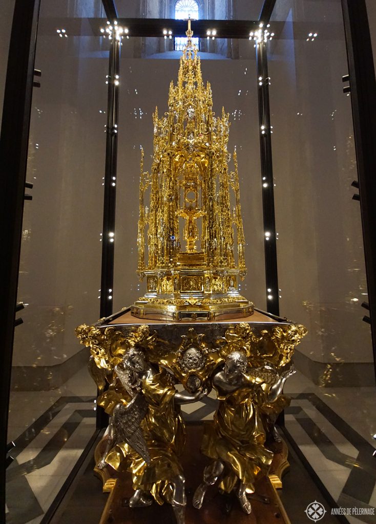 The golden and silver Great Monstrance of Arfe inside the Toledo Cathedral