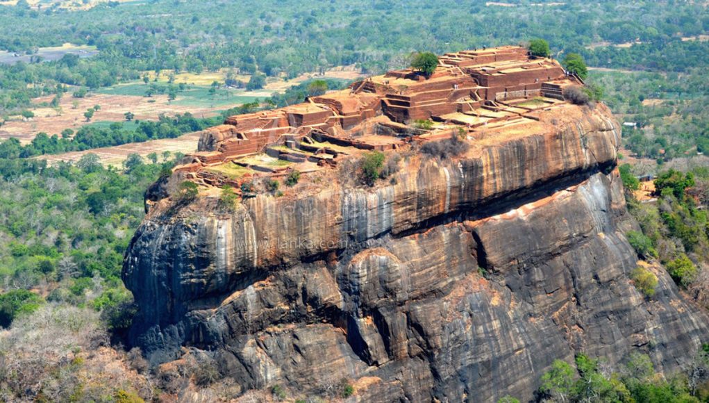 Climing Sigiriya Lion Rock - it can looka bit impossible from above, but there's 1200 stairs leading you all to the top, where a spawling palace is found. It dates back to the 5th century and has been name the 8th Wonder of the World. More Sigiriya photos on the blog