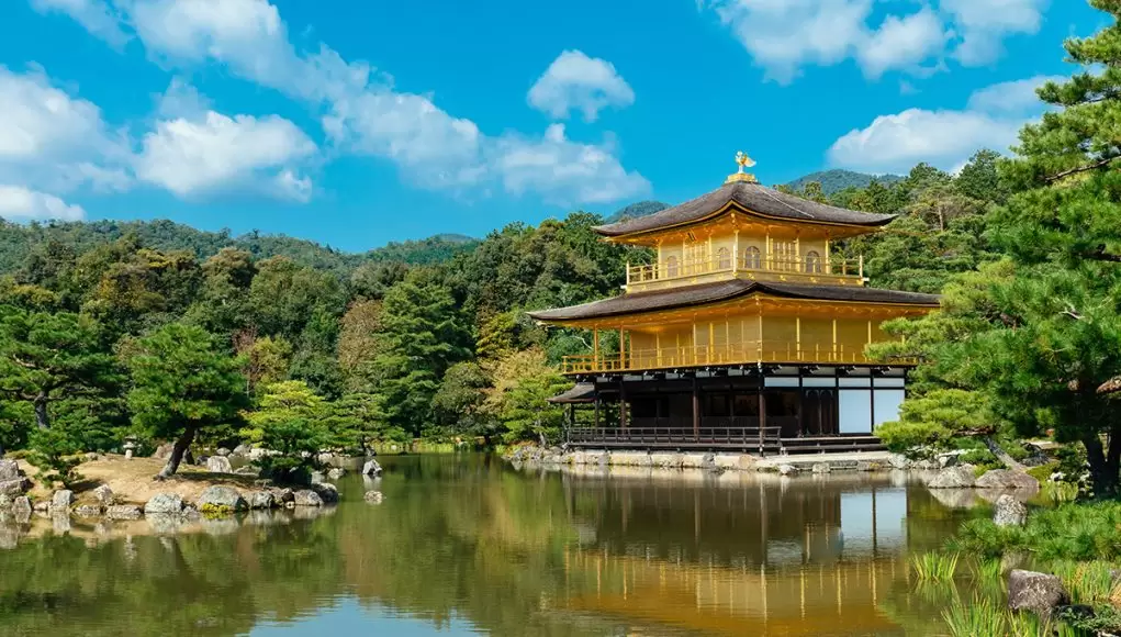 The golden temple Kinkakuji is one of the top Japan highlights and one of the best places to visit in the country