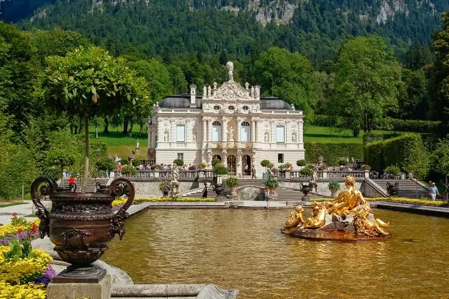 Linderhof castle which most Neuschwanstein castle tours from Munich visit as well