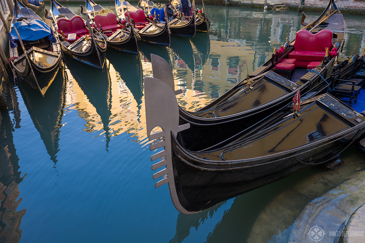 Is a Gondola Ride in Venice worth it? [Costs, bargains & alternatives]