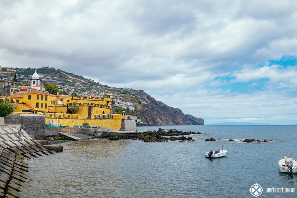 The yellow fortress in funchal