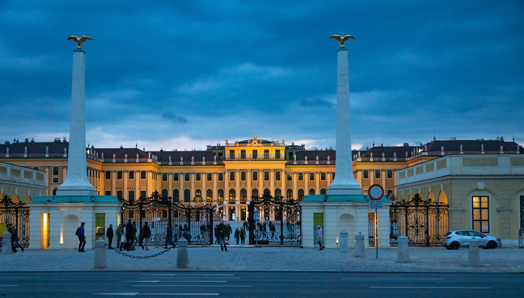 schönbrunn palace at night vienna
